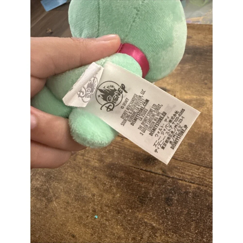 DISNEY STORE ANIMATORS' LILO & STICH 8